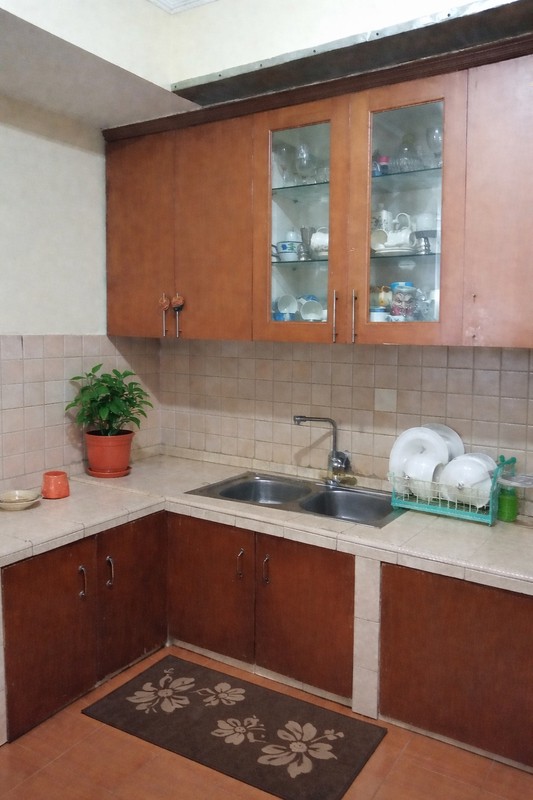 Rumah lama layak huni + tempat usaha, di Jakarta Pusat: Percetakan Negara, Salemba, Senen