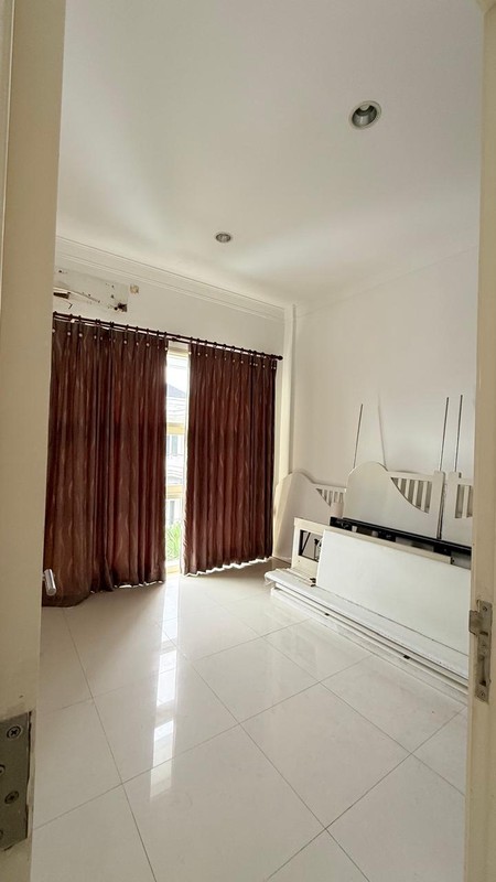 Dijual Rumah Araya 1 Galaxy Bumi Permai - Hunian Mewah Modern Surabaya Timur dekat HOKKY Buah Raya MERR, Galaxy Mall, Puri Galaxy