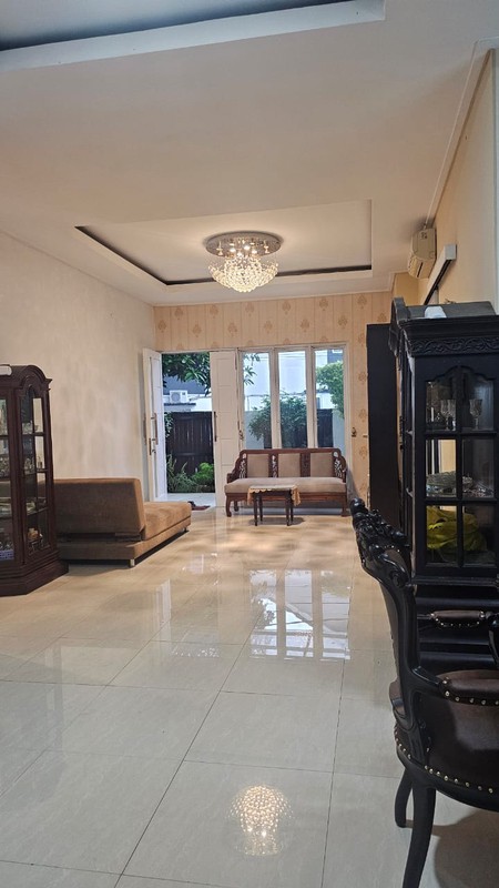 Best Price. Rumah bagus Villa Melati Mas, Serpong