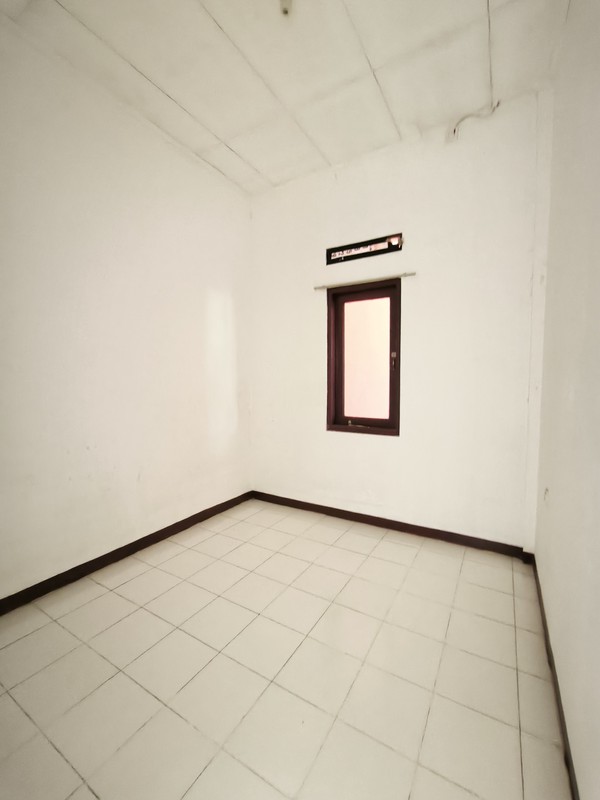 Dijual Cepat !! Kost2an di Sukmajaya Depok 