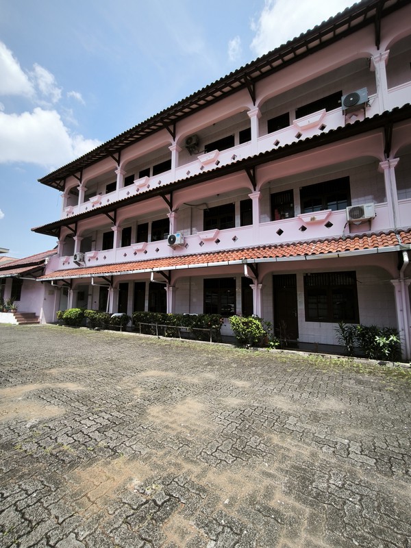 Dijual!! Rumah Kost di Depok , Selangkah dari kampus UI Depok