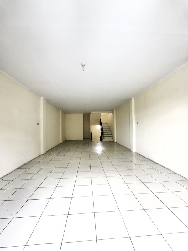 Dijual Cepat !! Ruko Strategis 3 Lantai di Sukmajaya Depok