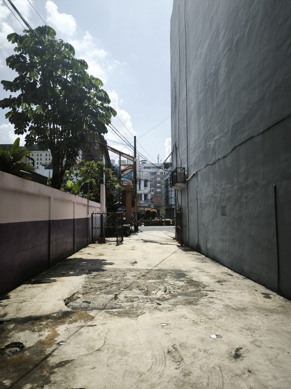 Ruangan Kantor EX PO Deborah Lokasi Strategis di Depok 