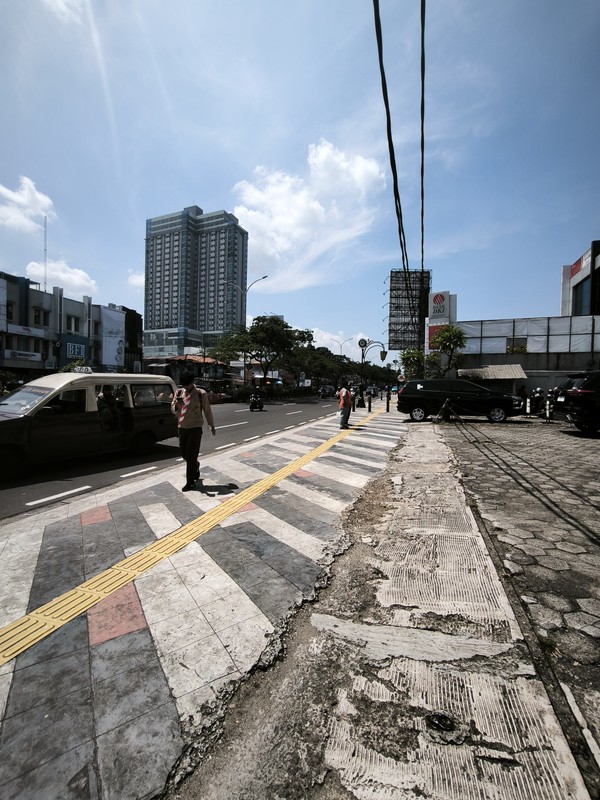 Ruangan Kantor EX PO Deborah Lokasi Strategis di Depok 