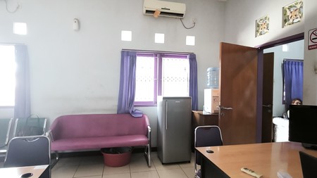 Ruangan Kantor EX PO Deborah Lokasi Strategis di Depok 