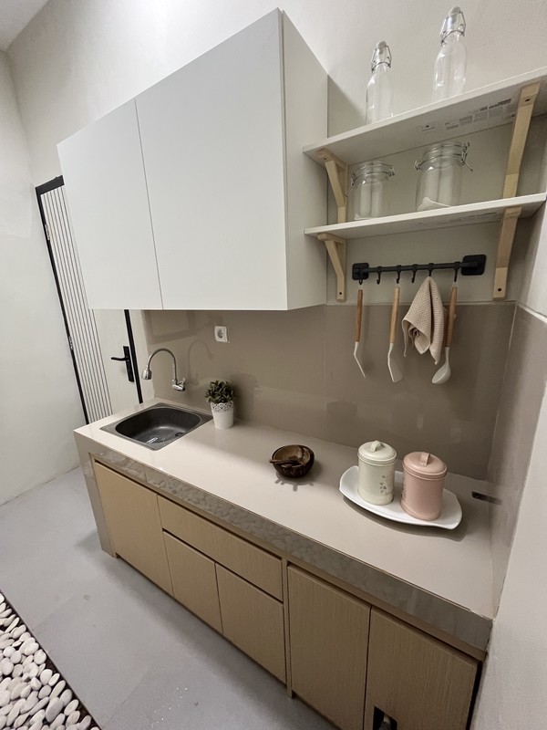 Hunian Modern baru ala Scandinavian. full furnish, di kec tajurhalang bogor. one gate sistem di lokasi strategis                                               deket tol jagorawi