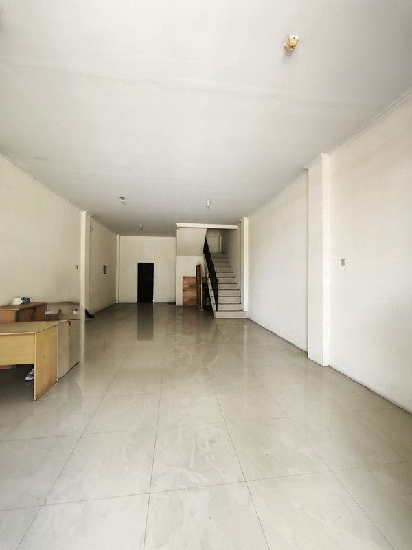 Ruko Strategis 3 Lantai di Sukmajaya Depok - Dijual Cepat !! 