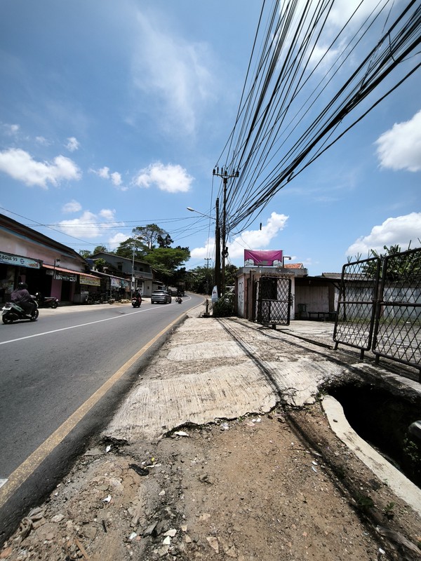 Garasi POOL Bus Deborah di Depok - Dijual Cepat !! 