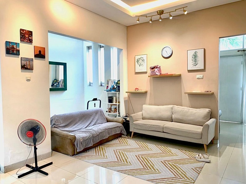 Rumah Dijual Kebayoran Heights Bintaro Jaya | 2.5 Lantai, Open Plan with Natural Light