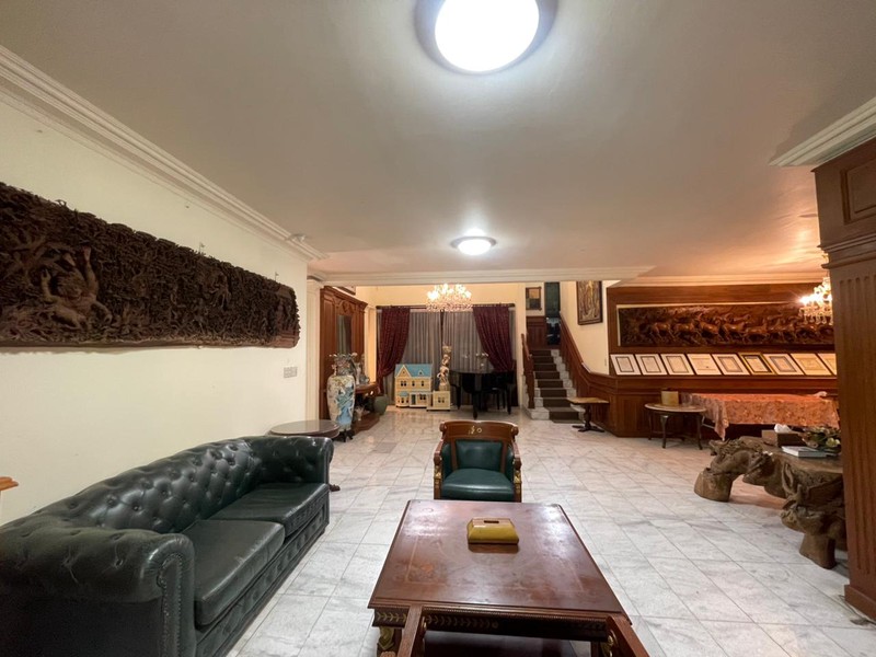 DIJUAL! RUMAH Mewah, Classic, Area Premium di PONDOK INDAH