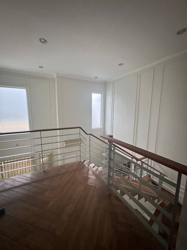 Dijual Rumah di Gn. timur Taman bromo - Lippo Karawaci Tangerang