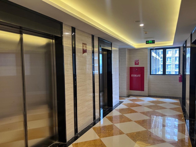 Sewa Apartemen Sky House BSD Kensington Lobby Full Furnished Dekat AEON Mall BSD