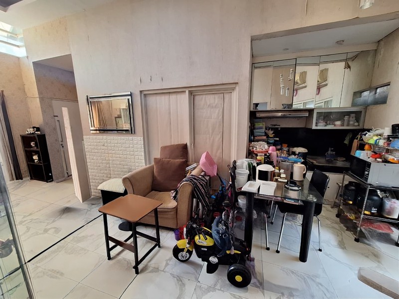 Jual Rumah Cantik 1.5 Lantai Palma Classica Citraland Surabaya Barat