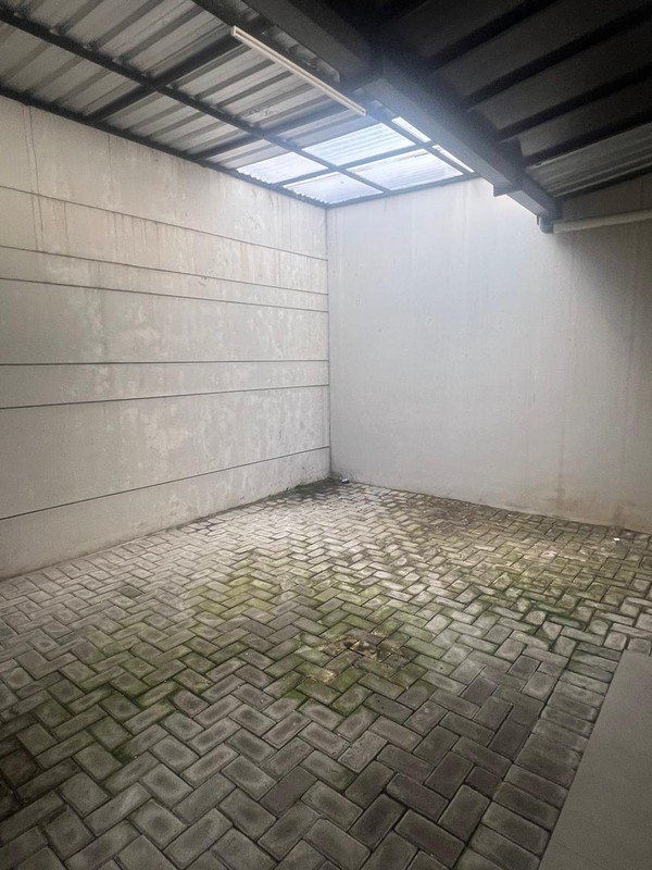 Jual Dan Disewakan Rumah Pakuwon Indah Cluster The Mansion Surabaya Barat Siap Huni