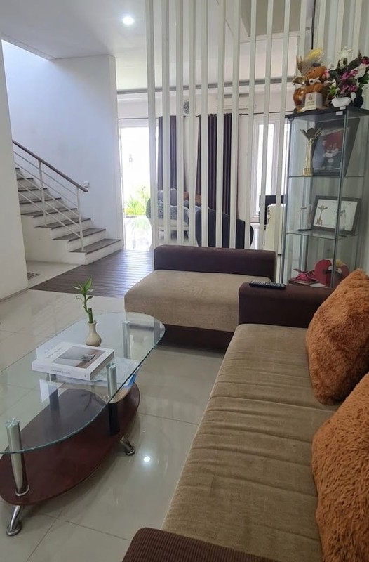 Jual Rumah 2 Lantai Green Hill Citraland Surabaya Barat