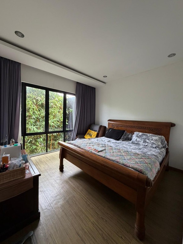 Rumah Siap Huni di Serpong Dekat Akses Tol BSD