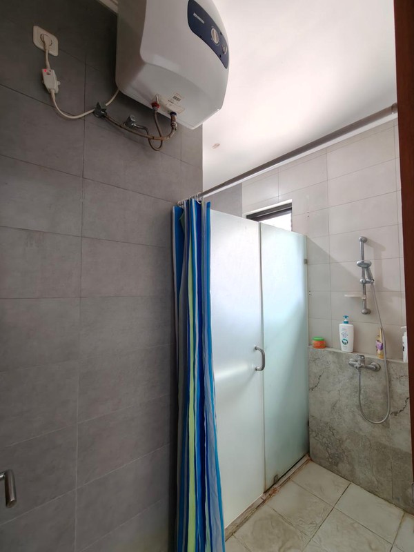 Rumah Siap Huni di Serpong Dekat Akses Tol BSD