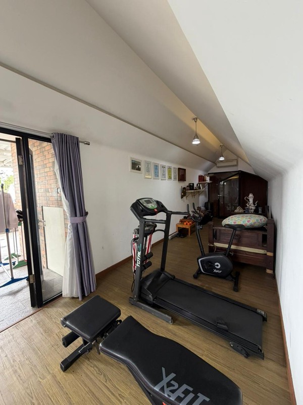 Rumah Siap Huni di Serpong Dekat Akses Tol BSD