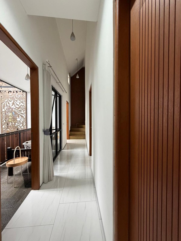 Rumah Siap Huni di Serpong Dekat Akses Tol BSD