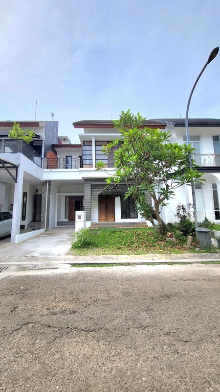 Rumah Bagus Di Emerald Residence Bintaro Jaya Sektor 9