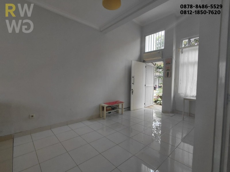 Dijual Rumah di Grand Wisata  - Rumah Minimalis 2 KT Dekat Living World