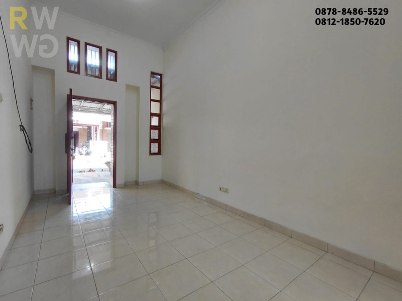 Dijual Rumah di Grand Wisata Bekasi - Lokasi Strategis Dekat Living World & Masjid