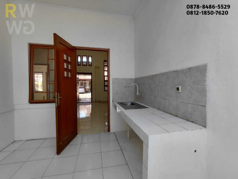 Disewakan Rumah dekat masjid Cluster Water Garden Grand Wisata Bekasi 