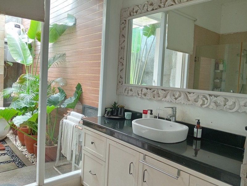 Rumah Mewah, Asri, Nyaman, Lokasi Strategis, Bisa KPR, Harga Nego