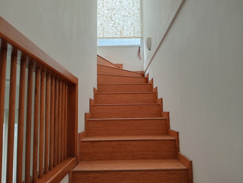 Rumah Mewah, Asri, Nyaman, Lokasi Strategis, Bisa KPR, Harga Nego