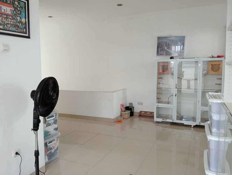 Rumah Mewah, Asri, Nyaman, Lokasi Strategis, Bisa KPR, Harga Nego