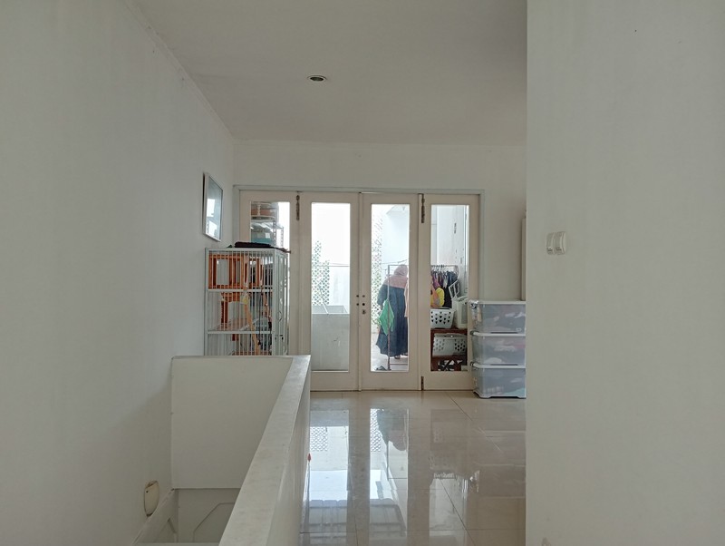 Rumah Mewah, Asri, Nyaman, Lokasi Strategis, Bisa KPR, Harga Nego