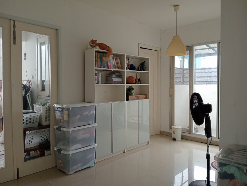 Rumah Mewah, Asri, Nyaman, Lokasi Strategis, Bisa KPR, Harga Nego