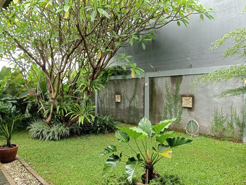 Rumah Mewah, Asri, Nyaman, Lokasi Strategis, Bisa KPR, Harga Nego