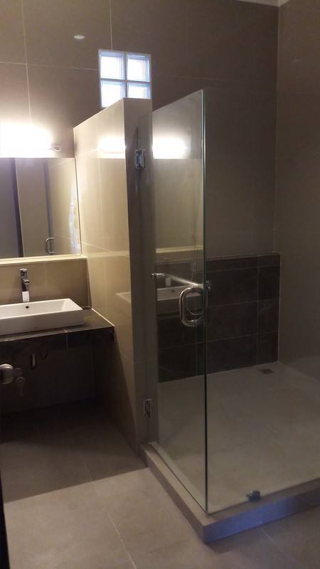 Disewakan Rumah Luas hanya untuk Rumah Tinggal dekat Kabuci Cafe di kolonel masturi, Cimahi