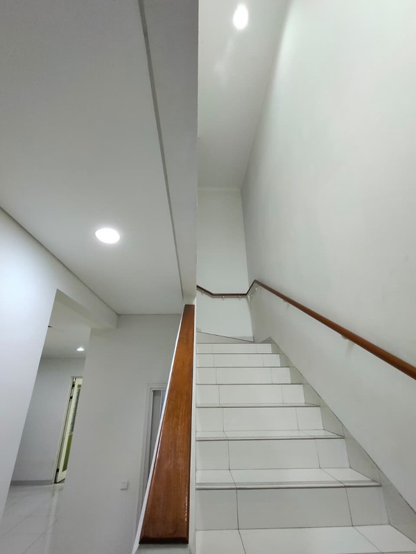 Flash Sale. Rumah mewah Sutera Leora, Alam Sutera