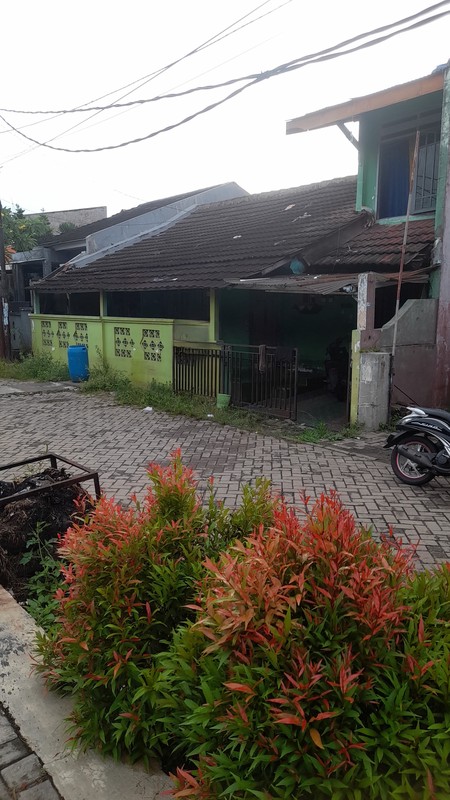 Termurah. Rumah luas di Puri Kartika Lama, Ciledug