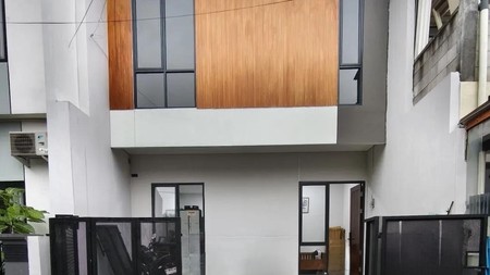 Best Price. Rumah baru di Nusa Loka, BSD. 