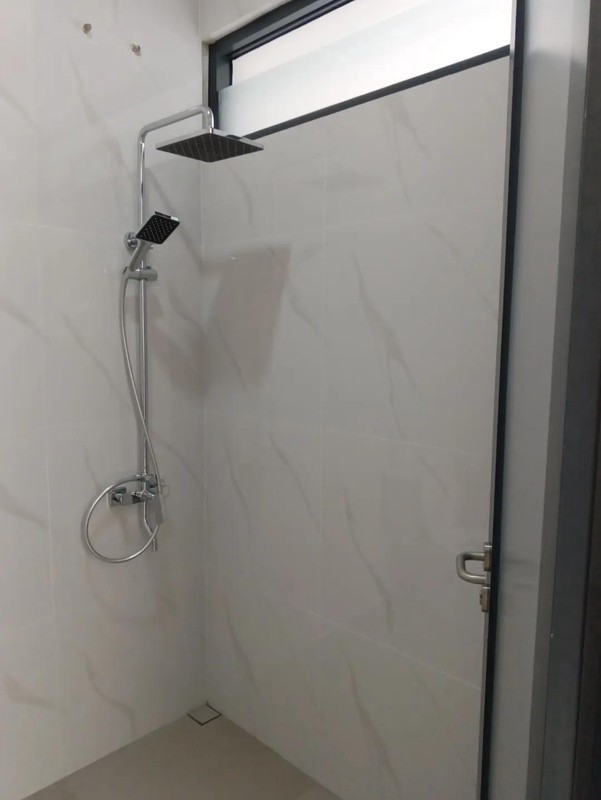 Best Price. Rumah baru di Nusa Loka, BSD. 