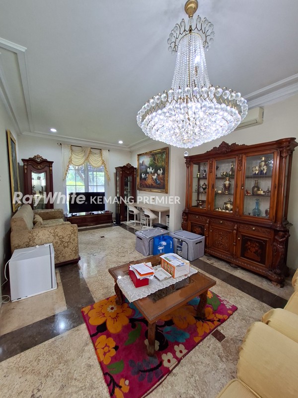 Rumah Dijual di Kebayoran Baru