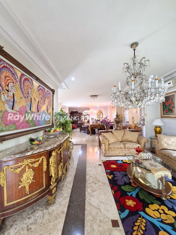 Rumah Dijual di Kebayoran Baru