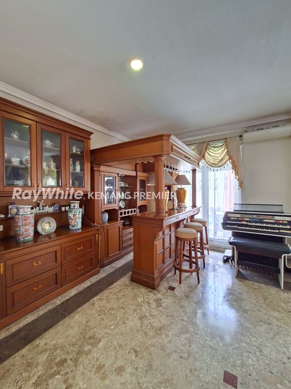 Rumah Dijual di Kebayoran Baru