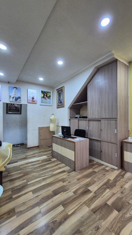 Ruko Commercial 4 lt - Mangga Besar IV, Jakarta Barat - Lokasi Strategis