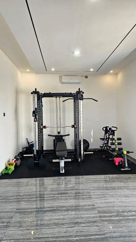 New Private Pool Dijual Rumah Citraland Fullerton Place Surabaya Full Furnished -Gym Room -10 Unit Ac - Ruang Outdoor Bbq -8 Unit Cctv Strategis Dekat Raffles Garden, Newton Hill, Merlion Citraland