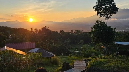 Vila Baru dengan Area Hijau Luas di Caringin Bogor 