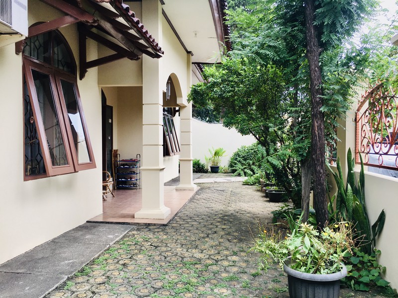 Dijual Rumah di Taman Meruya Ilir, Jakarta Barat