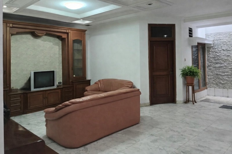 Dijual Rumah dengan material berkualitas di Gading Kirana Timur, Kelapa Gading