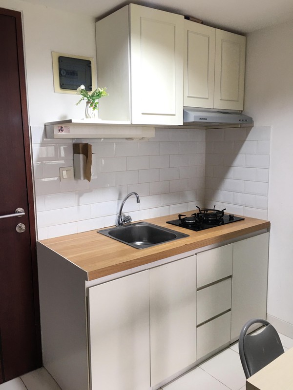 Unit Furnished 2+1 Bedroom Kaliana Apartemen Metlan Transyogi