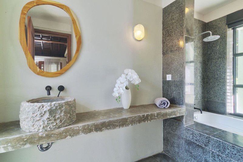 Freehold - Luxury Freehold Riverside Villa with Infinity Pool near Sanur, Bali