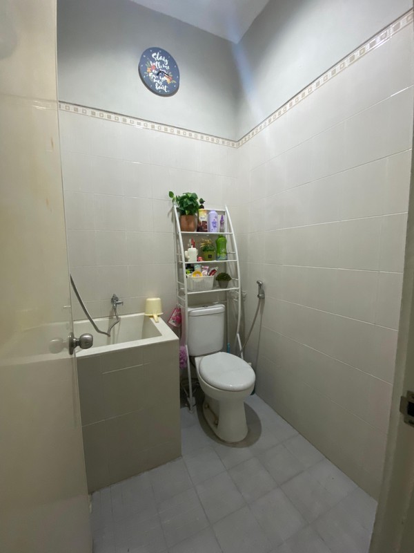 Rumah Valencia Terrace Semi Furnish Siap Huni