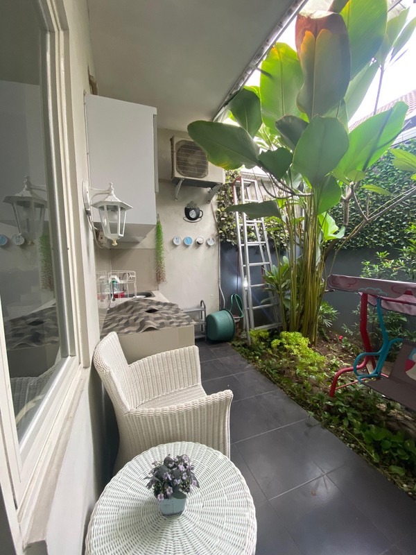 Rumah Valencia Terrace Semi Furnish Siap Huni